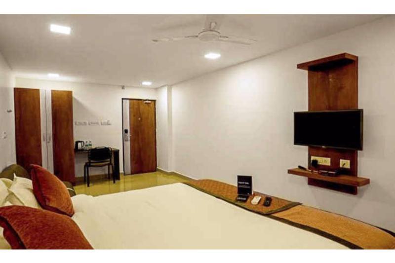 Venture Park, Omr, Thoraipakkam, Chennai Hotel Buitenkant foto