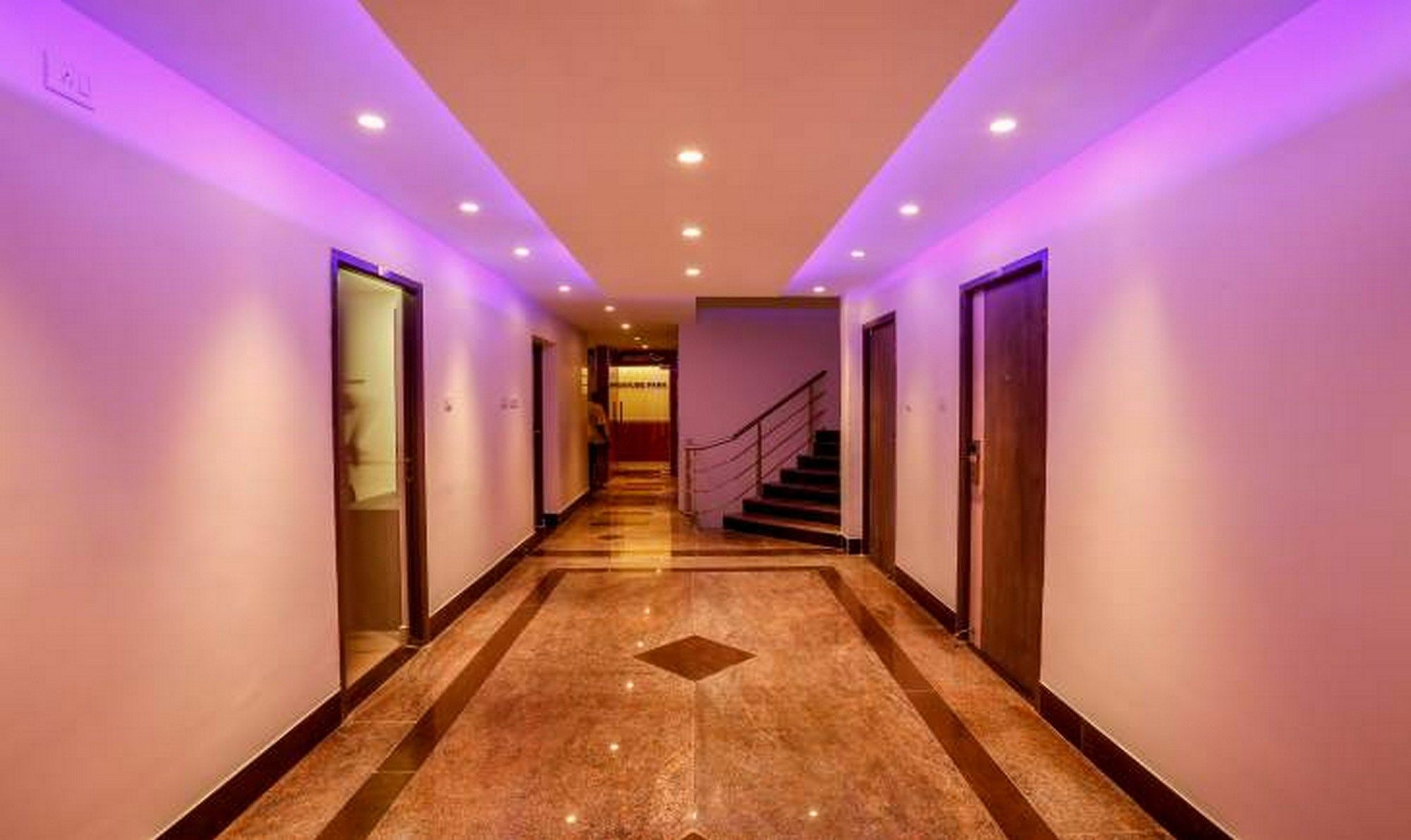 Venture Park, Omr, Thoraipakkam, Chennai Hotel Buitenkant foto