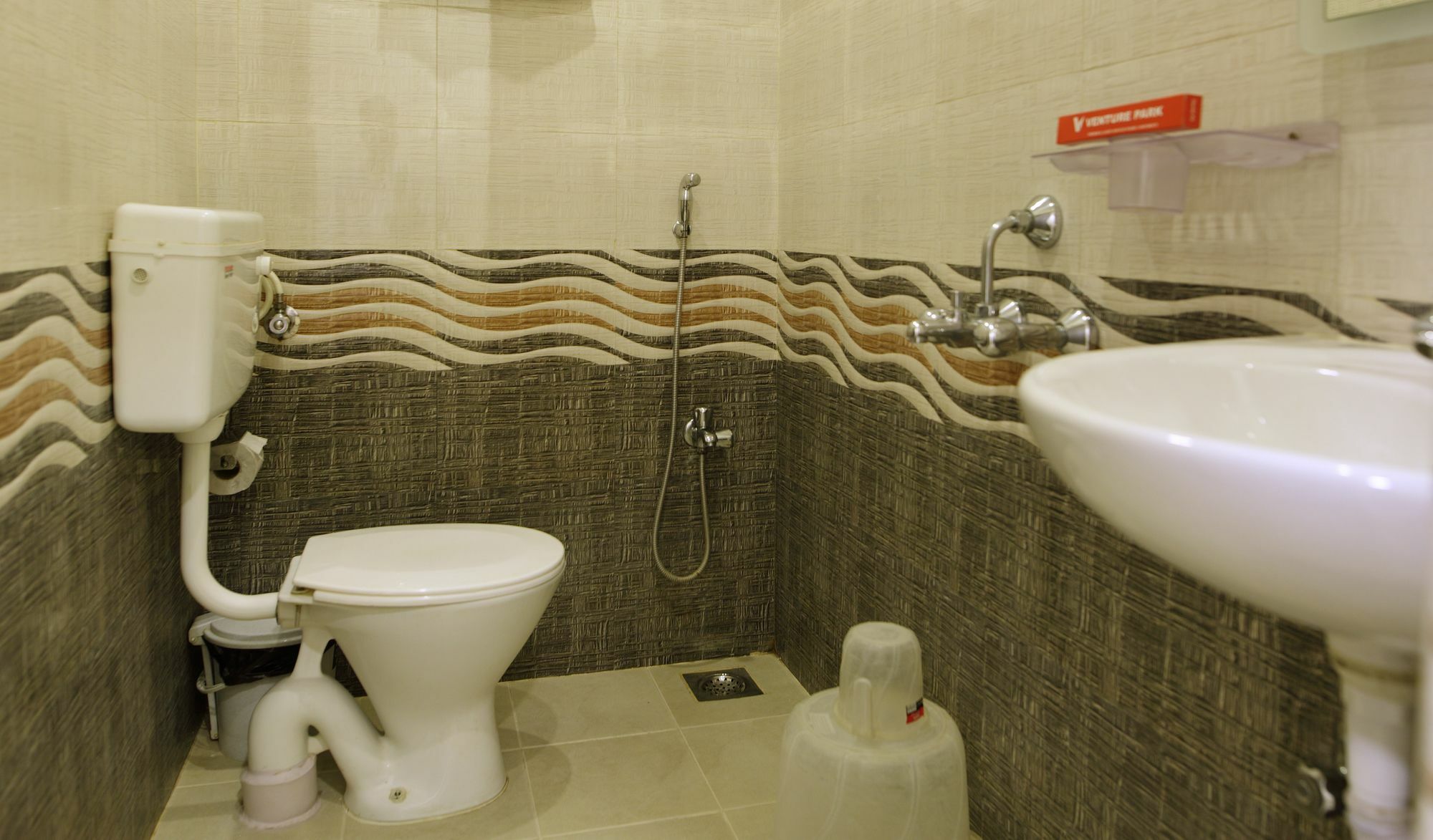 Venture Park, Omr, Thoraipakkam, Chennai Hotel Buitenkant foto